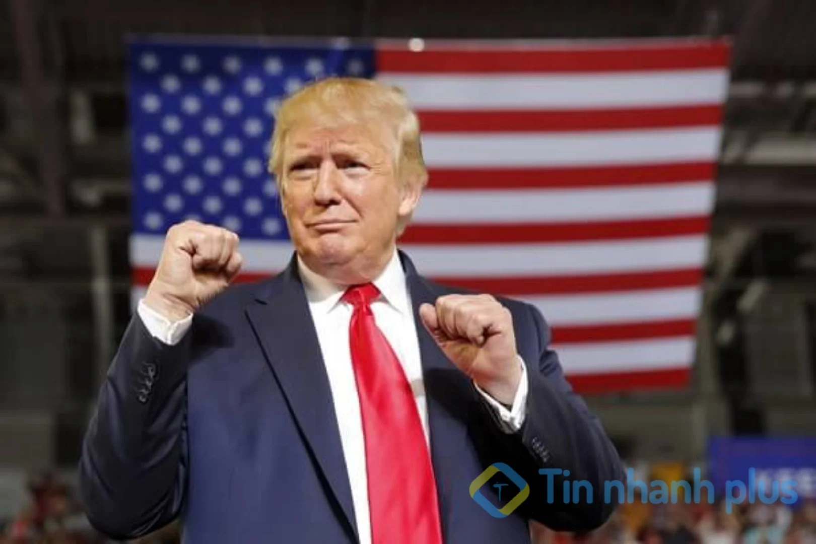 tổng thống mỹ donald trump dậy từ 3h sáng để làm việc