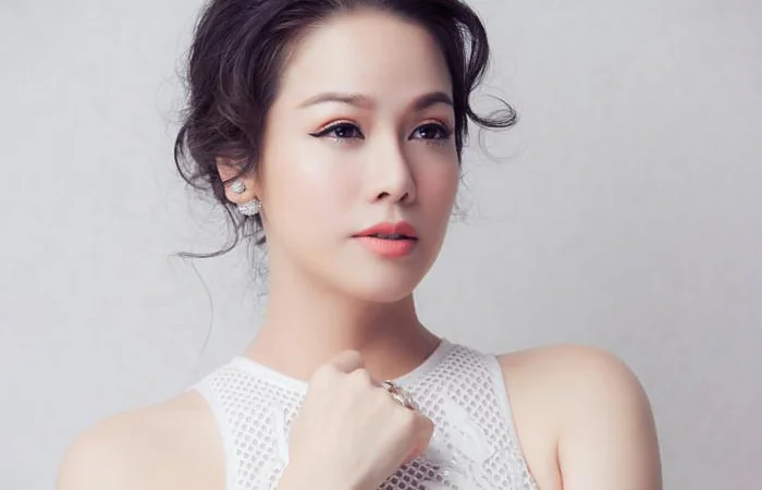 ca sĩ nhật kim anh thuộc cung gì