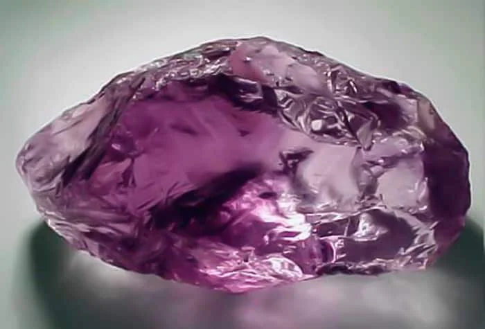 đá phong thủy cung bạch dương