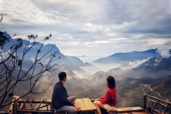 đi du lịch cùng bạn trai