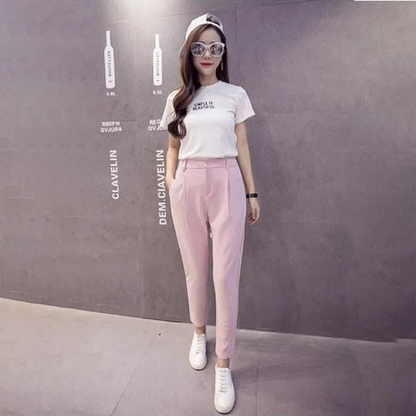 áo trắng quần hồng