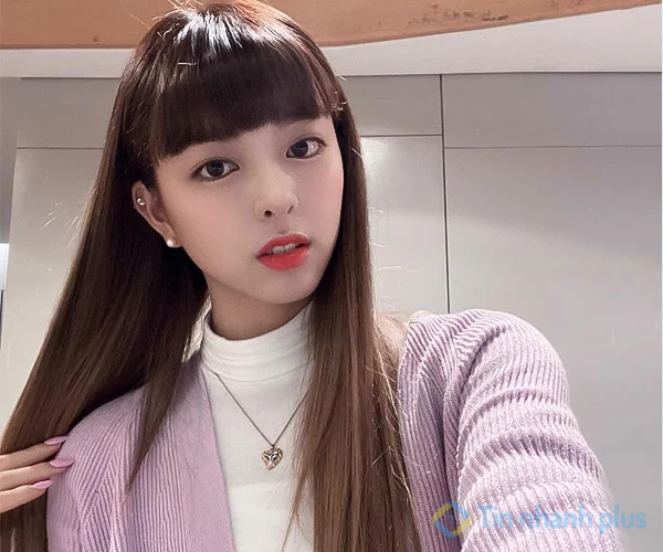 kiểu tóc mái ngố