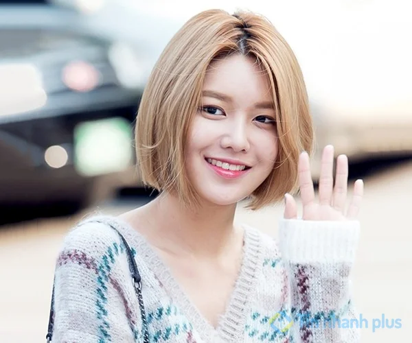 kiểu tóc rẽ ngôi