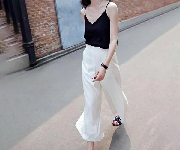 quần ống rộng với áo hai dây