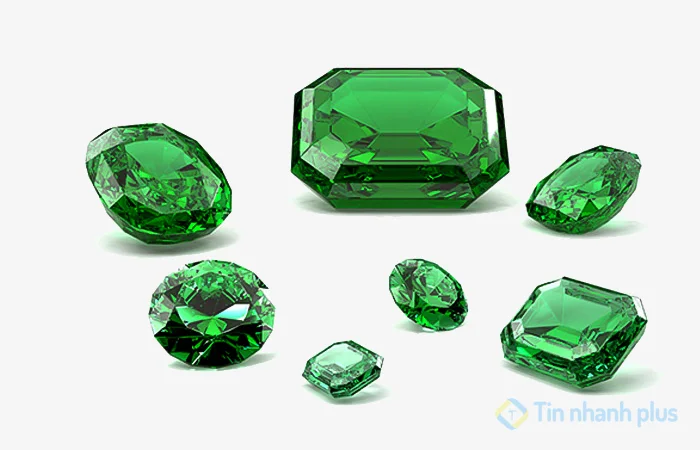 sinh năm 2004 hợp với đá phong thủy nào