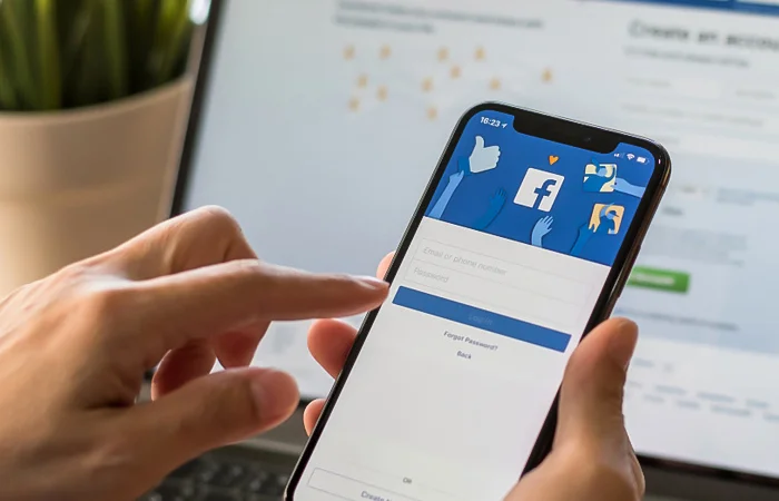 Nhập đúng mật khẩu nhưng không vào được Facebook