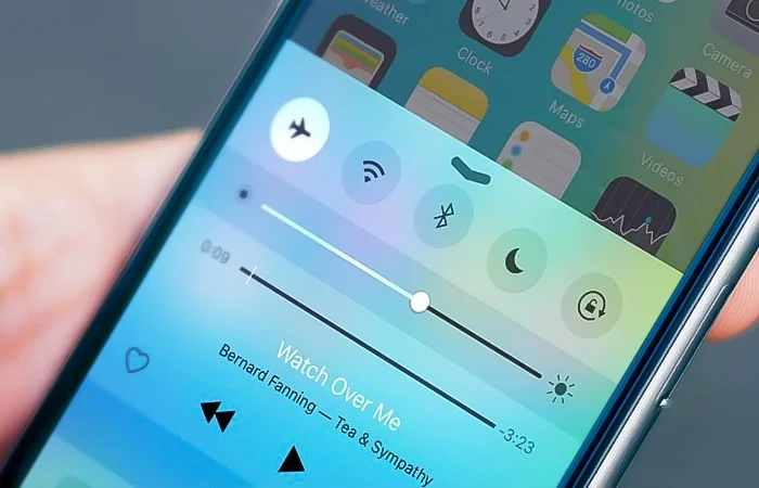 bật chế độ máy bay trên iPhone