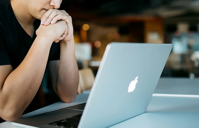 có nên học toeic online không