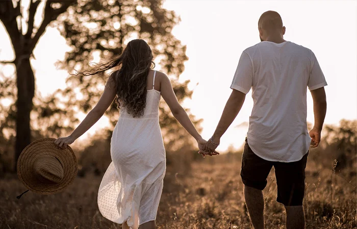 Anh em nương tựa là gì? Ý nghĩa của từ "anh em nương tựa"