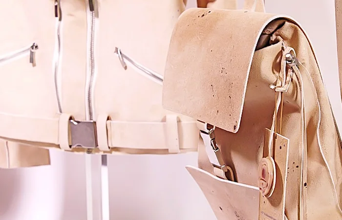 Leather human là gì