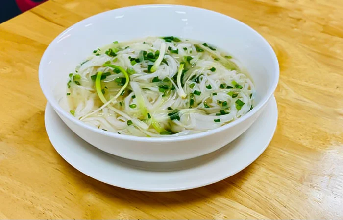 Phở không người lái là gì? Phở gánh là gì?