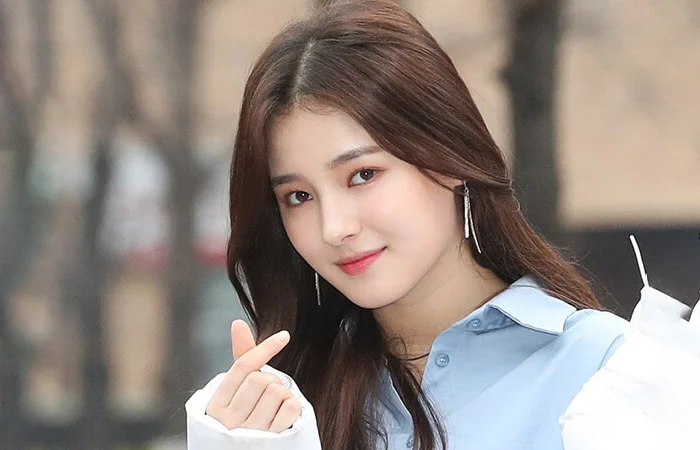 Chính thất là gì? Tiểu tam là gì?