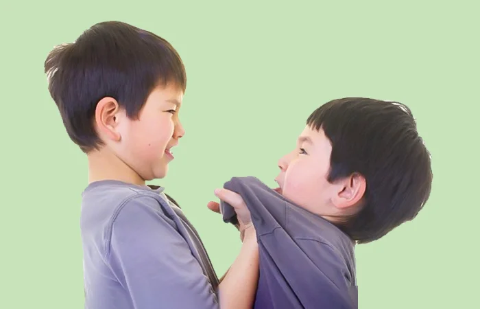 Nằm mơ đánh nhau có điềm báo gì? Lành hay dữ? Đánh con gì?