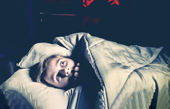 Nằm mơ thấy mình bị người khác đâm có điềm báo gì? Lành hay dữ?