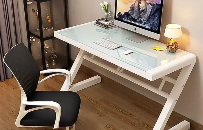 hướng đặt bàn làm việc tuổi kỷ tỵ 1989