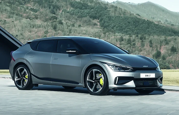 tuổi nhâm thìn 2012 hợp xe màu gì