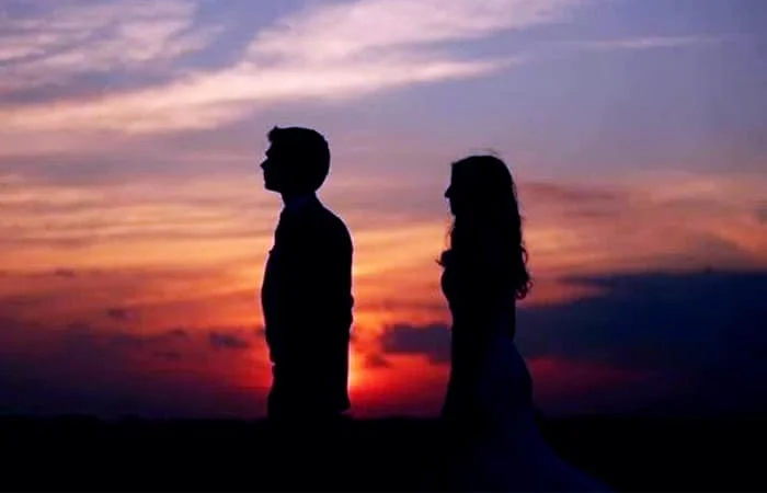 Con gái im lặng khi chia tay? Tâm lý sau khi chia tay của con gái