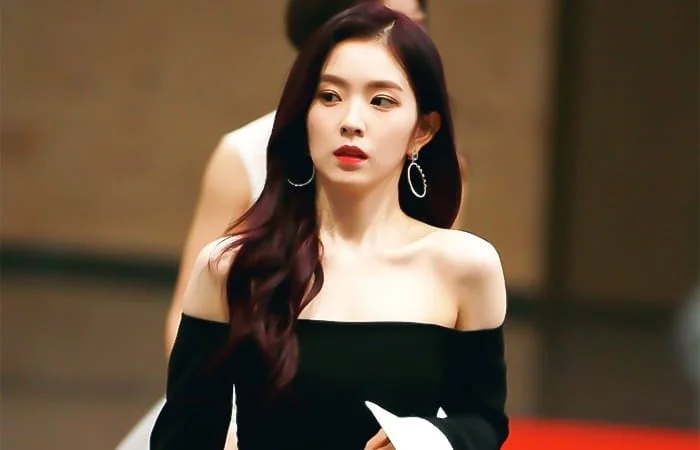 Con gái vai rộng đẹp hay xấu