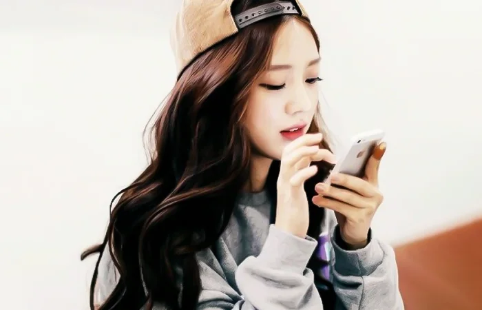 Phải làm gì khi con gái không rep tin nhắn?