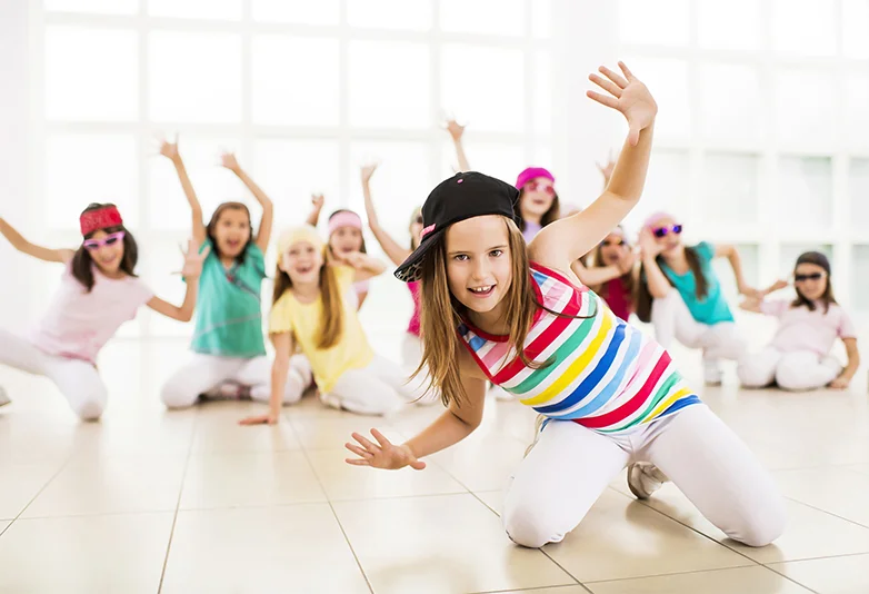 Trò chơi khiêu vũ theo nhạc