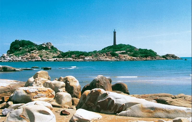 Bãi biển Đá Nhảy